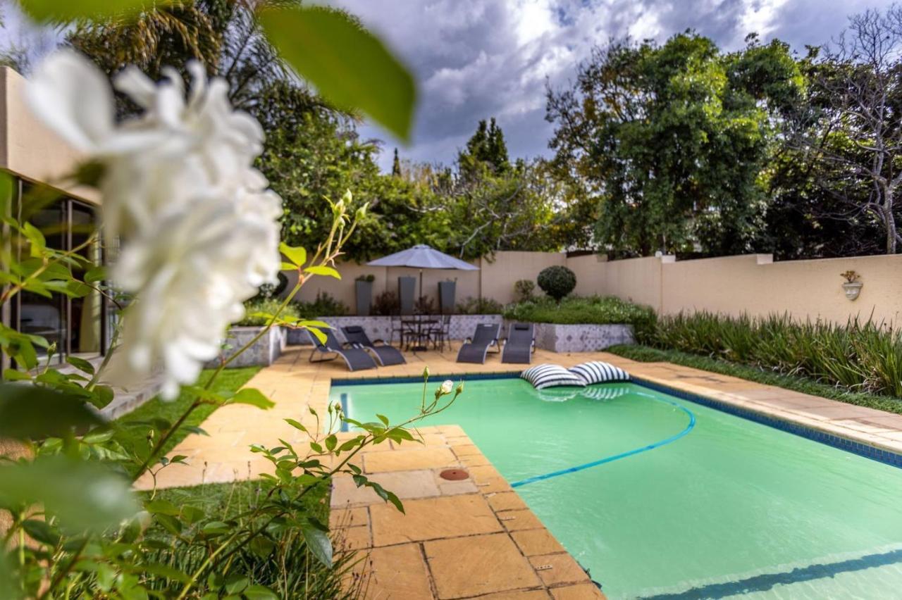 Fleur de Lis Guesthouse Krugersdorp Eksteriør billede