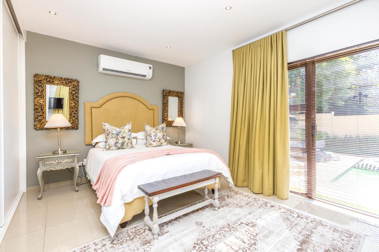 Fleur de Lis Guesthouse Krugersdorp Eksteriør billede
