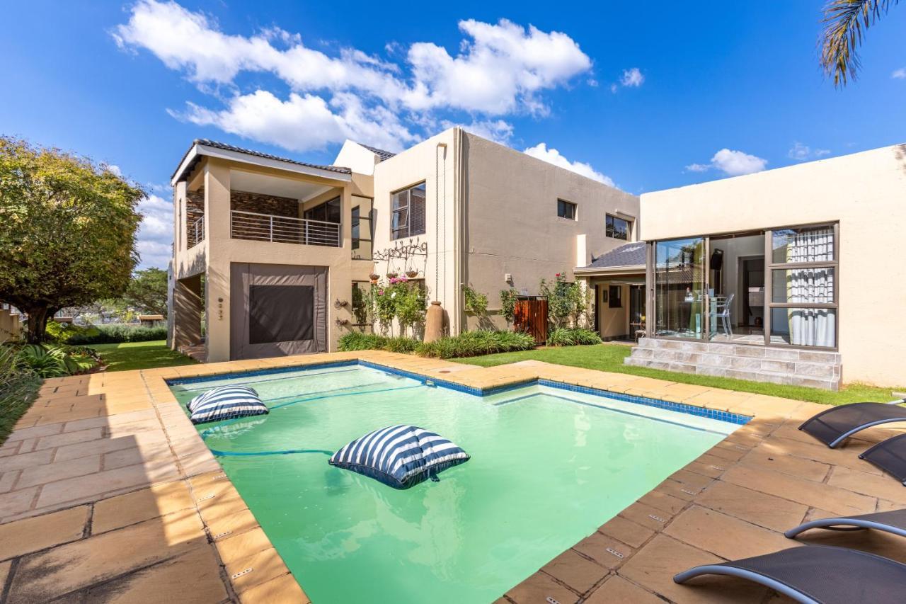 Fleur de Lis Guesthouse Krugersdorp Eksteriør billede