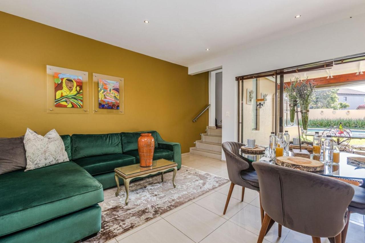 Fleur de Lis Guesthouse Krugersdorp Eksteriør billede