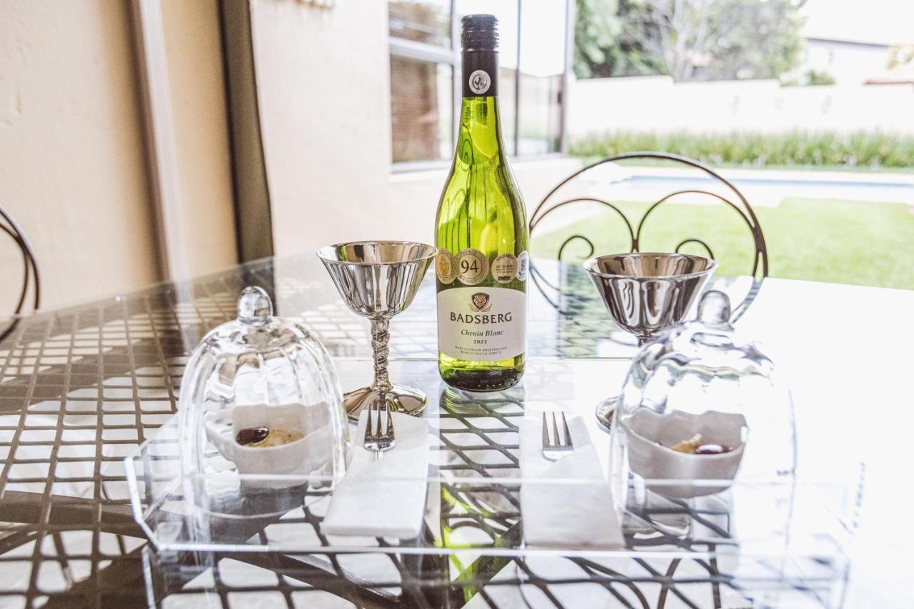 Fleur de Lis Guesthouse Krugersdorp Eksteriør billede
